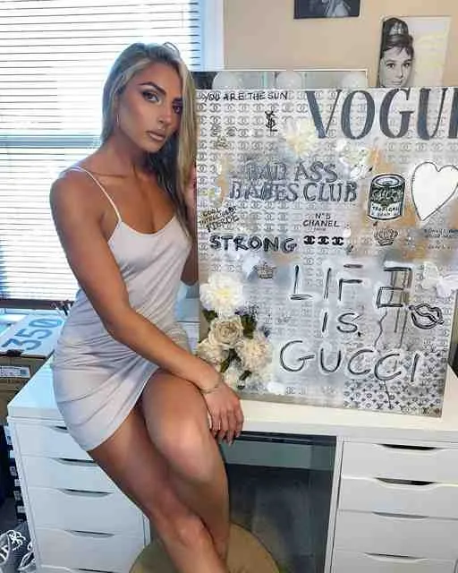 Laura, 30 ans