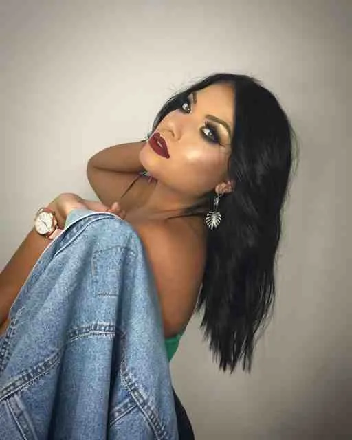 Julie, 35 ans