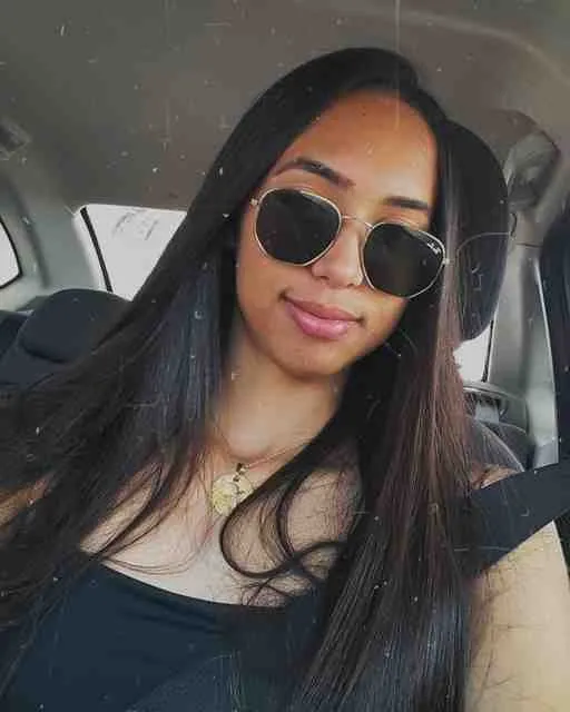 Cassandra, 23 ans