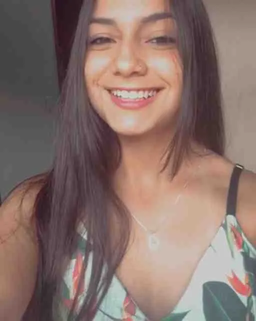 Laura, 27 ans
