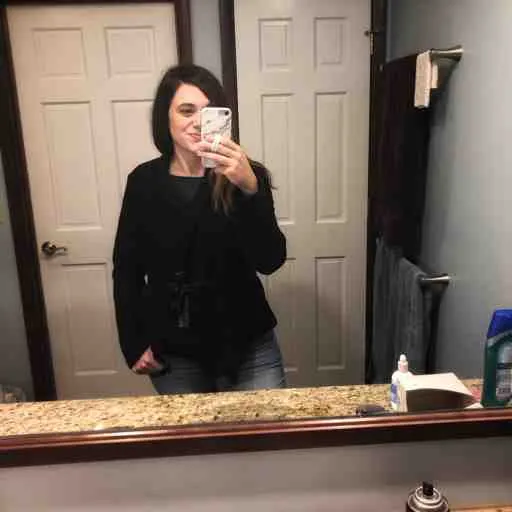 Inès, 31 ans