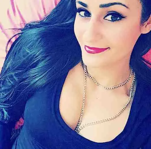 Inès, 29 ans