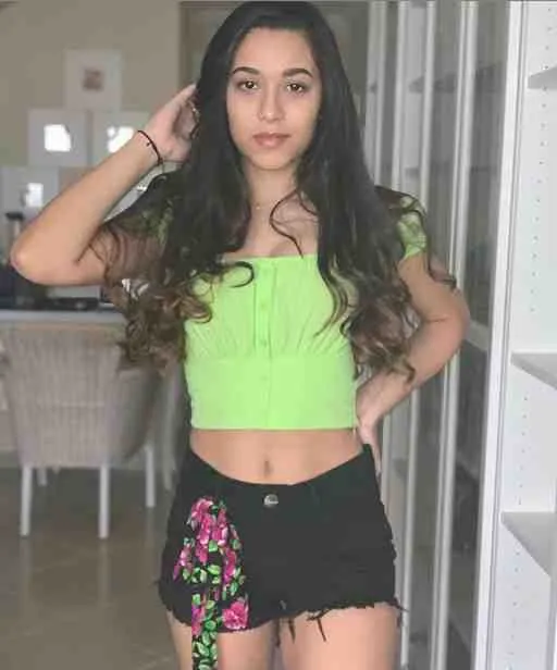 Océane, 23 ans